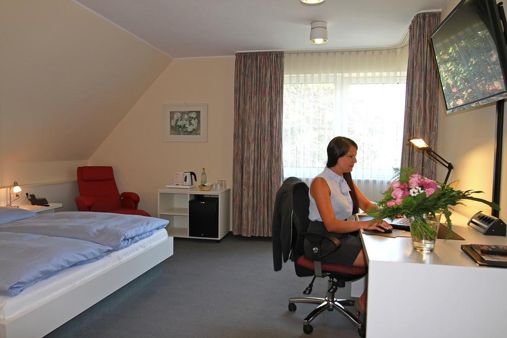 Hotel Am Park Dinslaken Extérieur photo